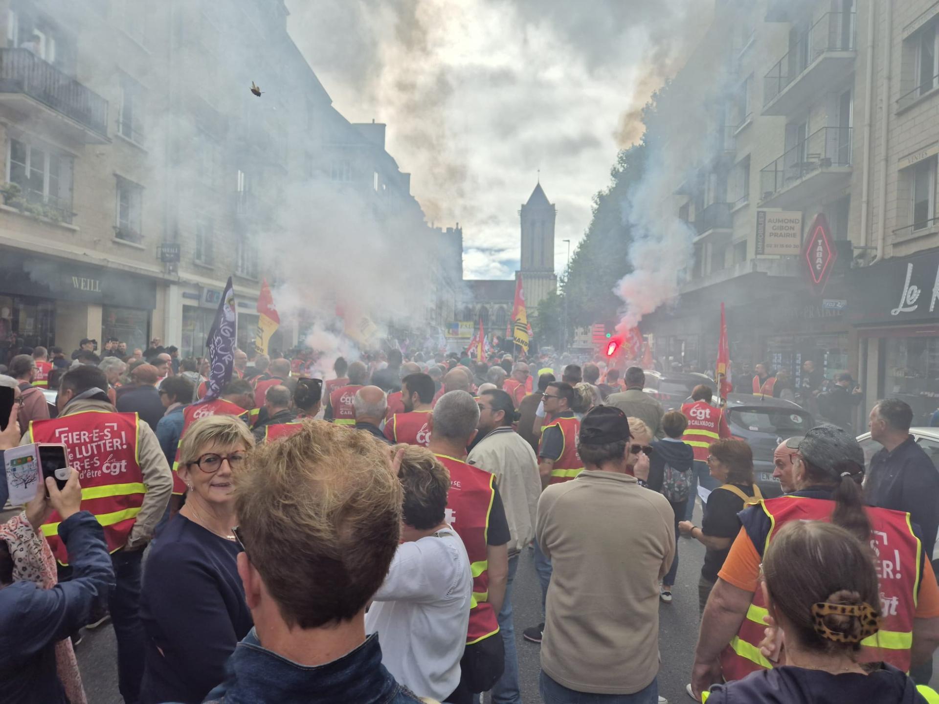 18 septembre : la CGT Adecco dans les rues de Bayeux, Caen, Angers et ailleurs...