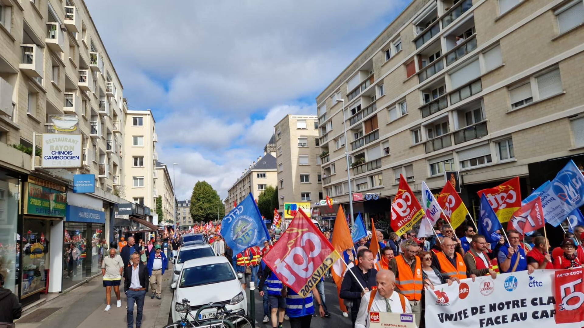 18 septembre : la CGT Adecco dans les rues de Bayeux, Caen, Angers et ailleurs...